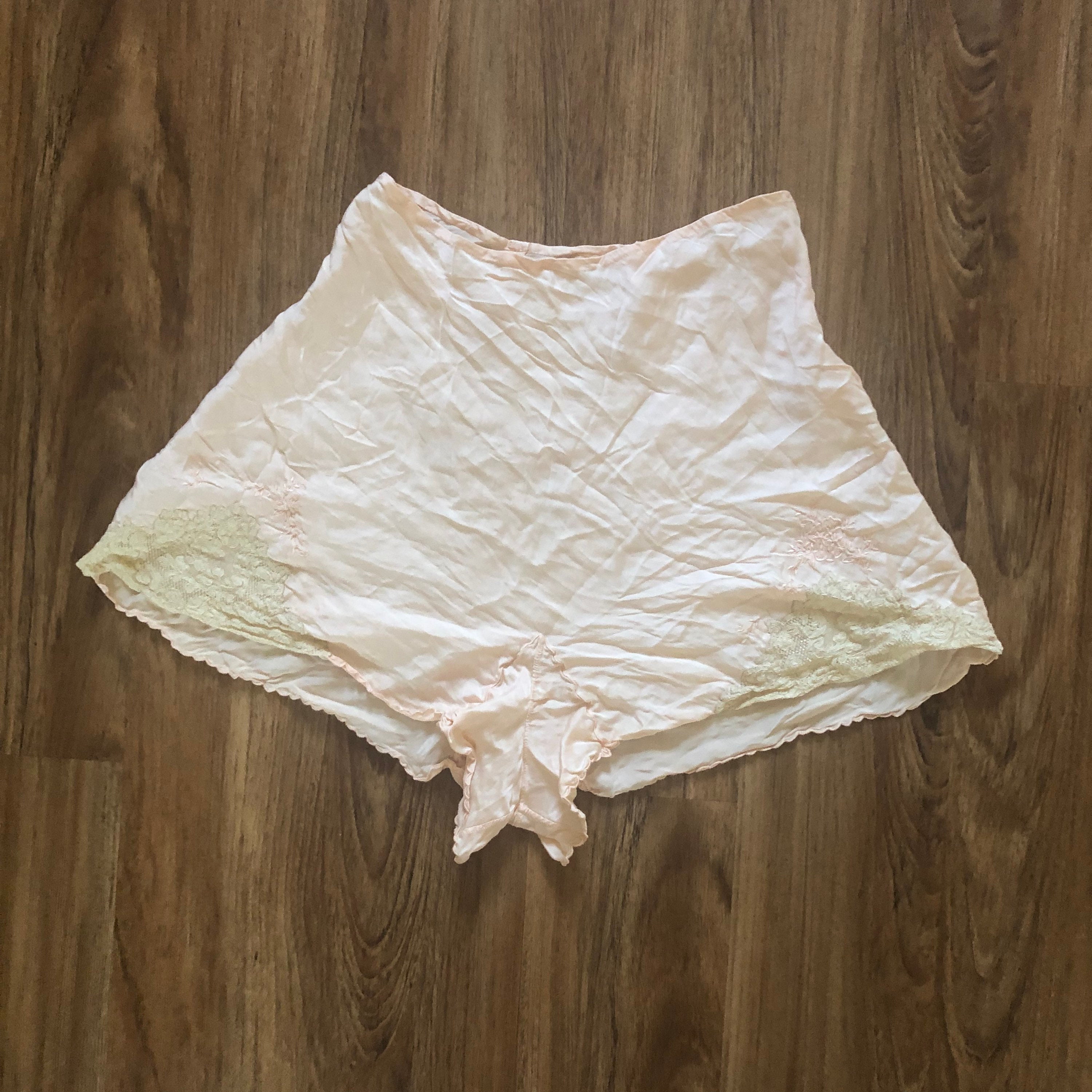Peach Coral Pink Shorts Vintage Lingerie Bloomers 