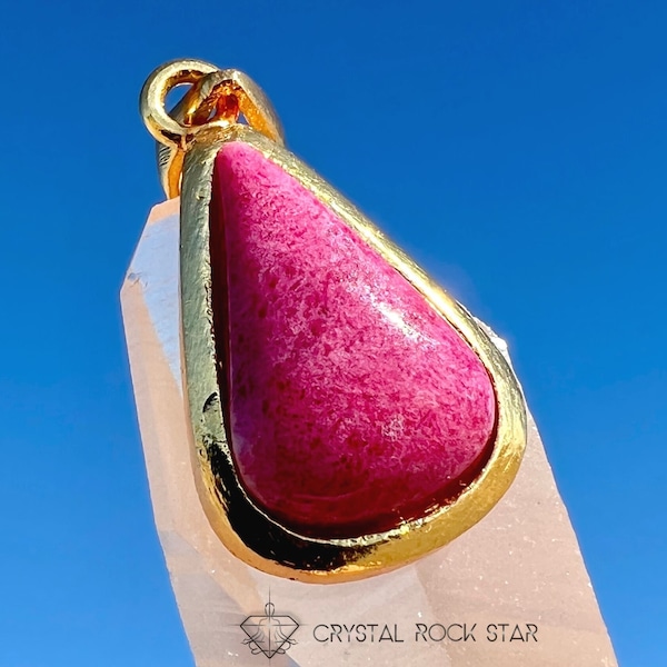 Tugtupite Crystal Pendant - Fluorescent Color Changing Greenland Stone UV Reactive - 24K Gold Vermeil
