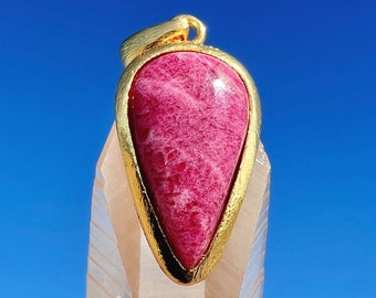 Tugtupite Pendant Gold and Sterling Silver - UV Reactive - Fluorescent - Tenebrescent - Rare Greenland Crystal