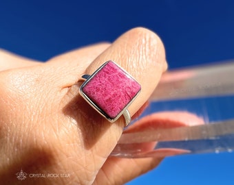 Tugtupite Sterling Silver Ring, Size 8, Pink UV Reactive Color Changing Crystal, Rare Tenebrescent Anniversary Love Unique Gift Idea for Her