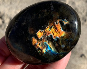 Rainbow Labradorite Palm Stone 2.4" - Rainbow Flash - Empath Protection Meditation Flashy Crystal Gift