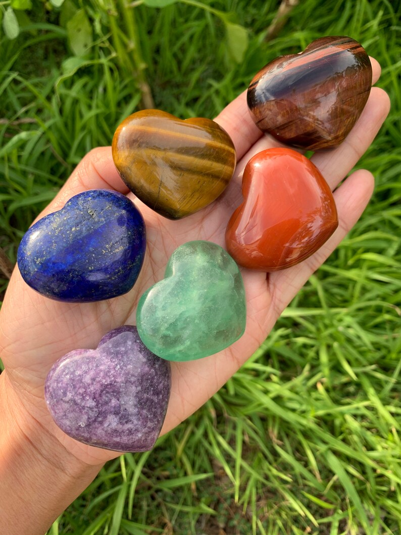 Rainbow Heart Palm Stones - Chakra Meditation Crystals Kit Set - CrystalRockStar CA Shop