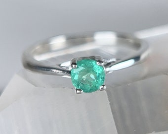 Columbian Emerald Solitaire Ring, Size 6.75, Sterling Silver Ring, Round Natural Genuine May Birthstone Gift, Dainty Emerald Ring, 0.4ct