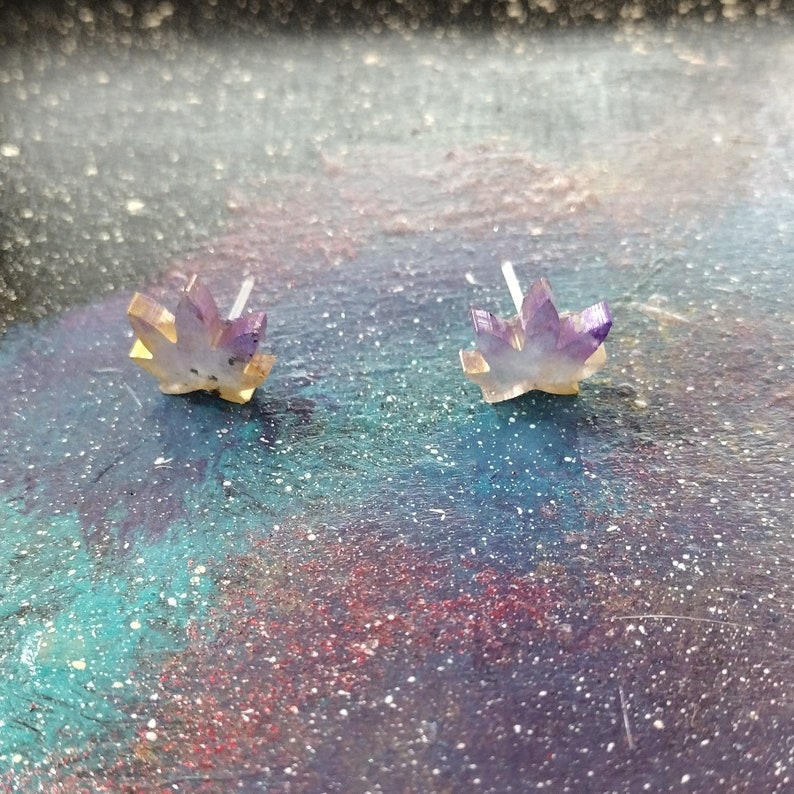 Boucles d'oreilles LGBTQIA Cannabis: non binaires Stud