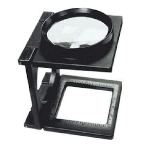 Folding Magnifier 4 1/4&quot; Diameter Glass Lens 2 X Power