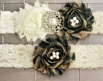 Army Camo Garter Set - Camouflage Wedding Garters Camo garder Military Garter Camo Flowers Wedding Garder Belt Plus size camoflauge garter