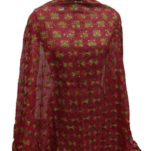 Phulkari halsduk / phulkari dupatta / röd dupatta / magenta scarf / stor halsduk / broderad dupatta / halsduk / present halsduk / presentidéer.