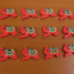 wooden buttons/ elephant buttons/ pinkish red buttons/ colorful beads/ buttons/ decorative buttons. 12 pieces.