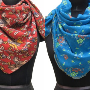 Offerta combinata/ 2 sciarpe/ sciarpa multicolore/ sciarpa a quadri/ sciarpa alla moda/ sciarpa floreale/ sciarpa regalo/ per lei/ idee regalo.