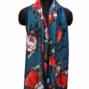 Sciarpa rosa/sciarpa blu/sciarpa multicolore/sciarpa con stampa floreale/sciarpa regalo/sciarpa grande/idee regalo.