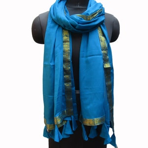 Sciarpa tessuta a mano/sciarpa blu/sciarpa in pura seta/sciarpa con nappe/sciarpa alla moda/sciarpa regalo/idee regalo.
