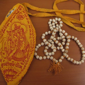 Gebetskette/ Gebetskette/ Rosenkranz/ Gebetskette/ Rosenkranz/ Gebetskette/ Basilikum Kette/ Perlen/ Yoga-Halskette/ Schmuckperlen/ Krishna-Perlen.
