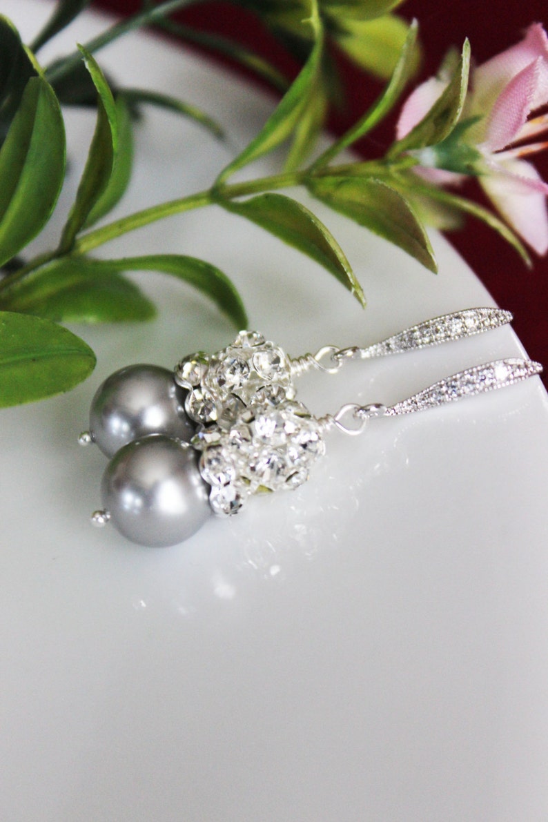 Light Gray Pearl Drop Wedding Earrings Pearl Bridal Earrings Etsy