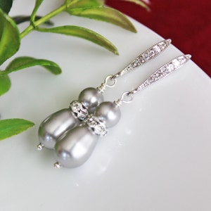 Swarovski Crystal Light Gray Pearl Wedding Earrings, Pearl Drop Bridal Earrings, Bridesmaid Earrings, Wedding Jewelry Gift