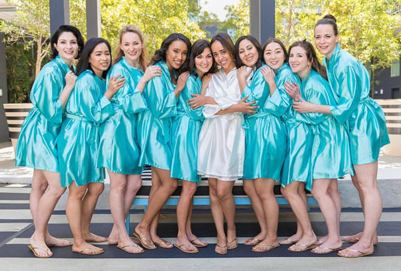 where to get cheap bridesmaid robes