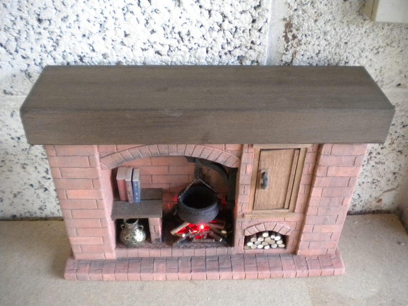 Dolls House Miniature Fireplace 1:12 Scale Colonial, Tudor, Medieval, Cooking, Historical. One Inch Fireplace image 6