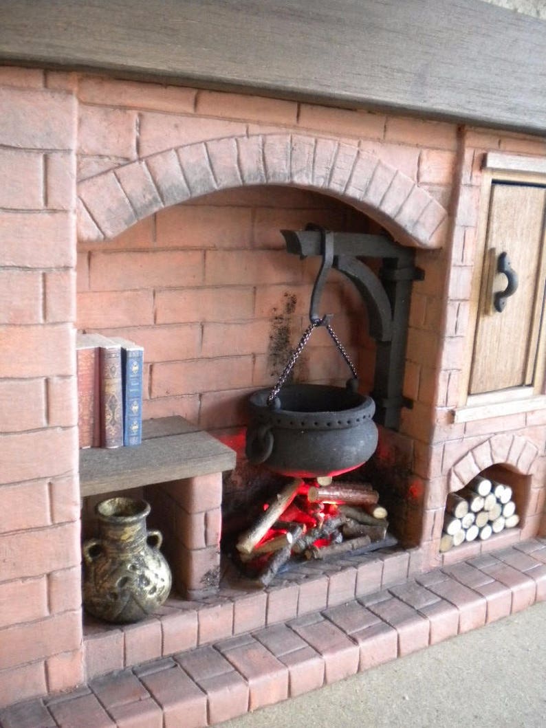 Dolls House Miniature Fireplace 1:12 Scale Colonial, Tudor, Medieval, Cooking, Historical. One Inch Fireplace image 2