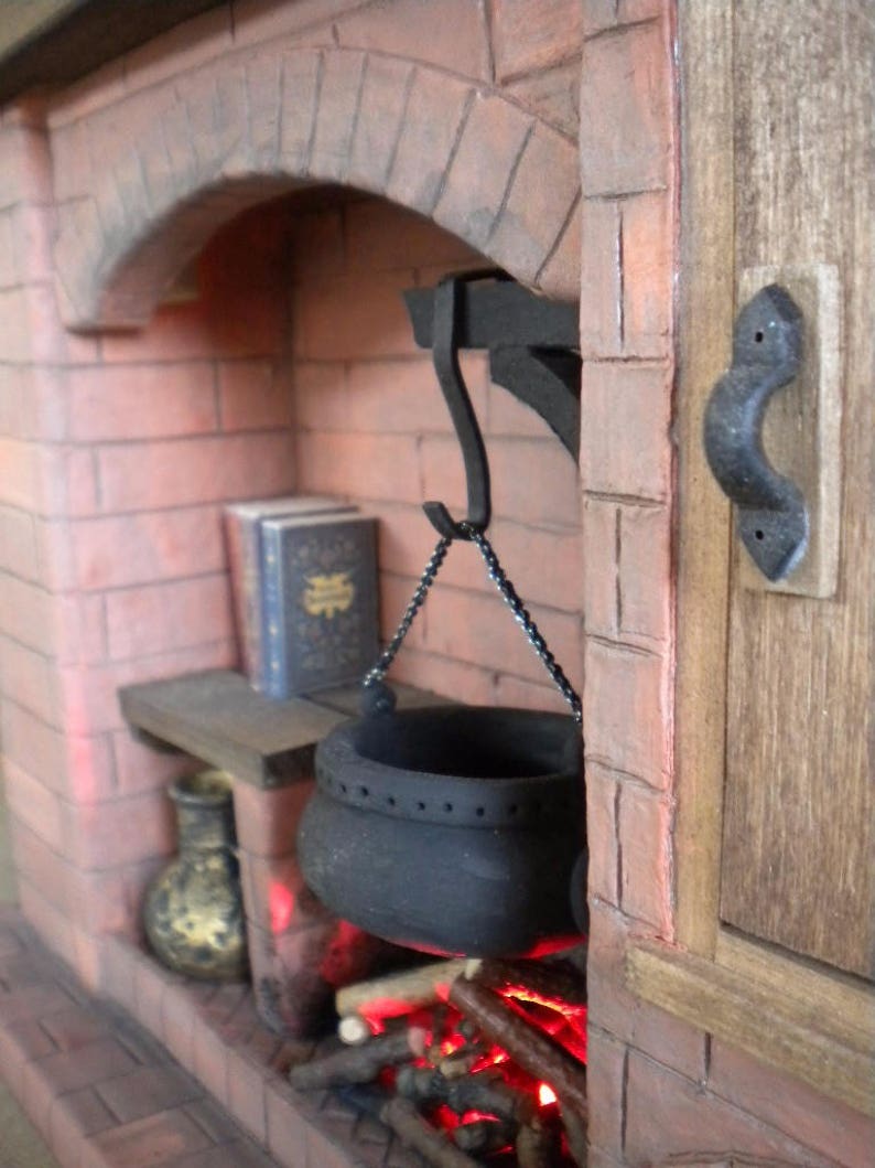 Dolls House Miniature Fireplace 1:12 Scale Colonial, Tudor, Medieval, Cooking, Historical. One Inch Fireplace image 3