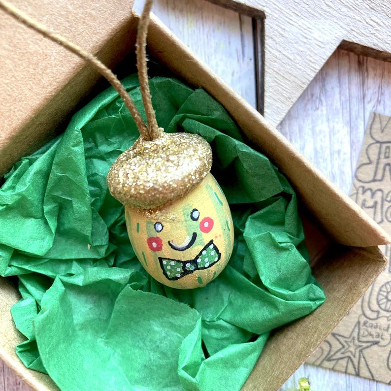 Magic Acorn Mini Gift, Happy Acorn Christmas Decoration, A Little Magic