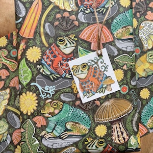 Toad Pattern Gift Wrap Set, Quirky Wrapping Paper.