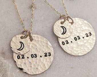 Personalized Moon Date Necklace, Anniversary Gift for Her, Celestial Jewelry, Bridal Necklace, Custom Date, Wedding Jewelry, Gold, Silver