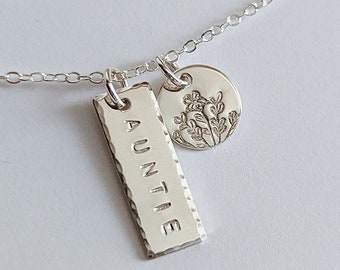 Dainty Auntie Mini Bar Necklace in Sterling Silver, Wild Flower, Flower Bouquet, Aunt Gift, Birthday, Personalized Gift for Her, Sister Gift