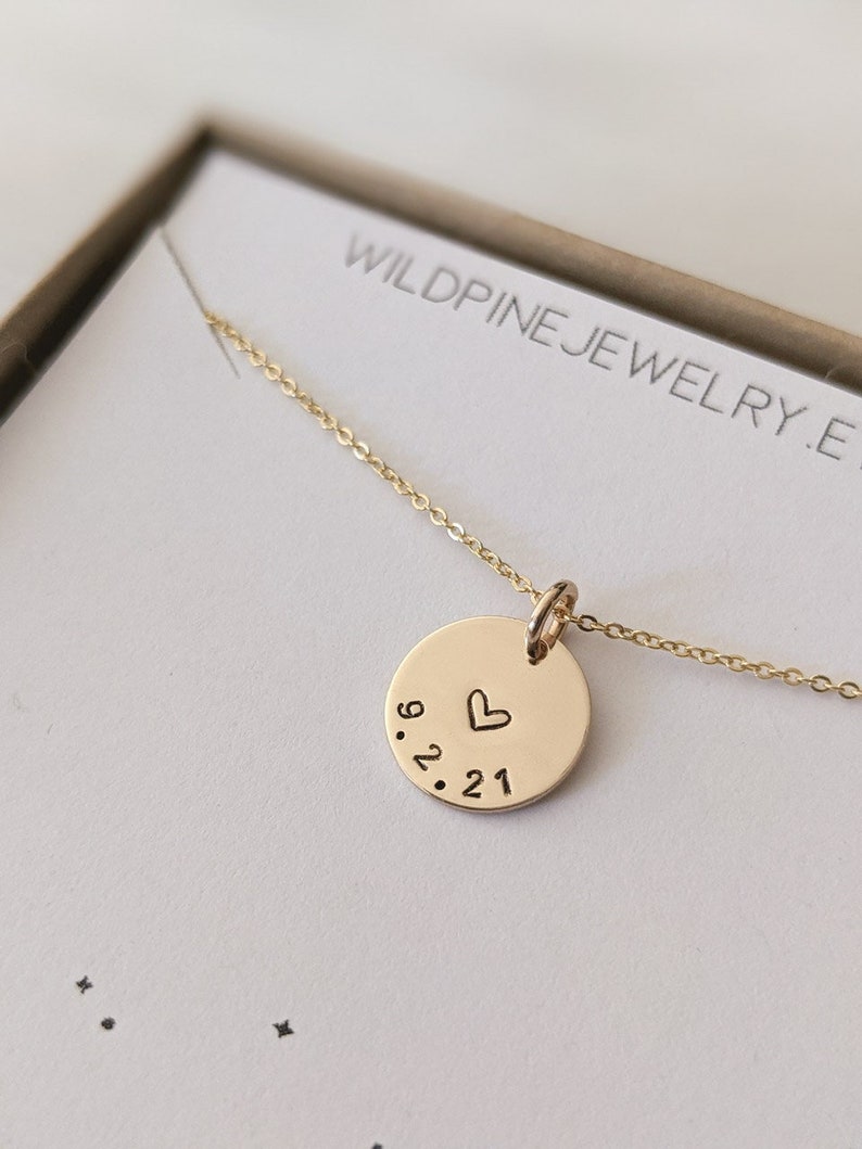 Personalized Date Disc Necklace, 14k Gold Filled, Sterling Silver, Custom Heart Necklace, Anniversary Date, Wedding Date, Mothers Day image 5