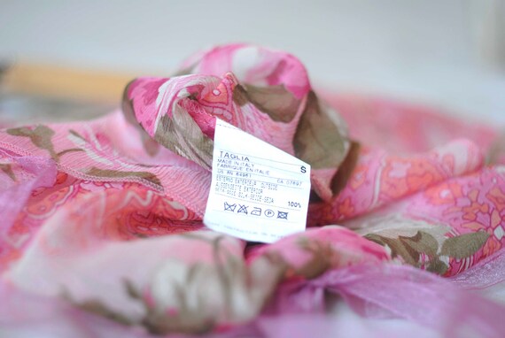 Vintage  Silk  Floral Print Pink Top, Rose Women … - image 6