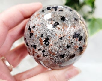 Yooperlite Crystal Sphere • UV Fluorescent Sodalite Bearing Syenite Stone