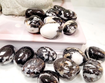 Piedras pulidas de cristal de jaspe cebra • De origen ético