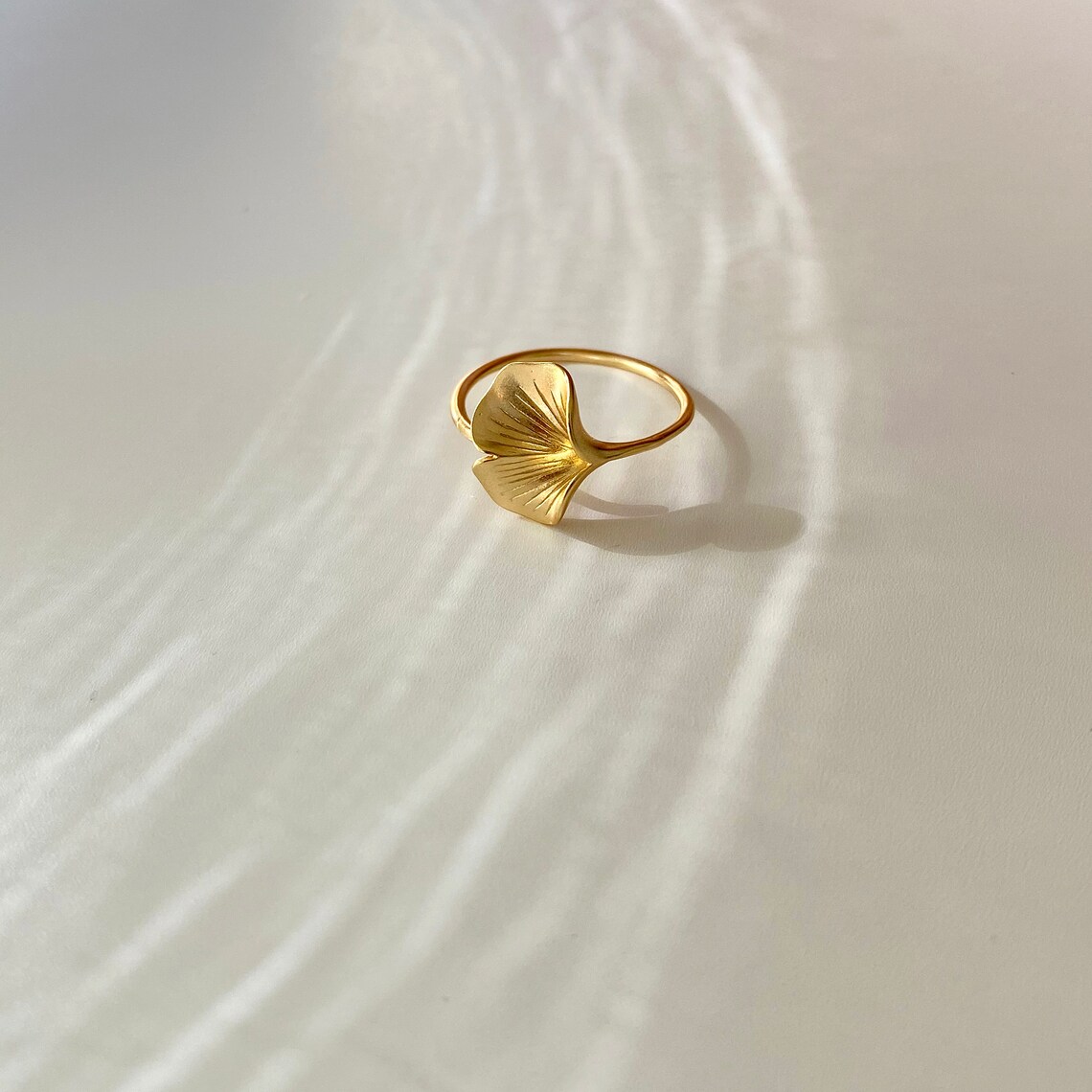 Ginkgo Leaf 18K Gold Ring Etsy