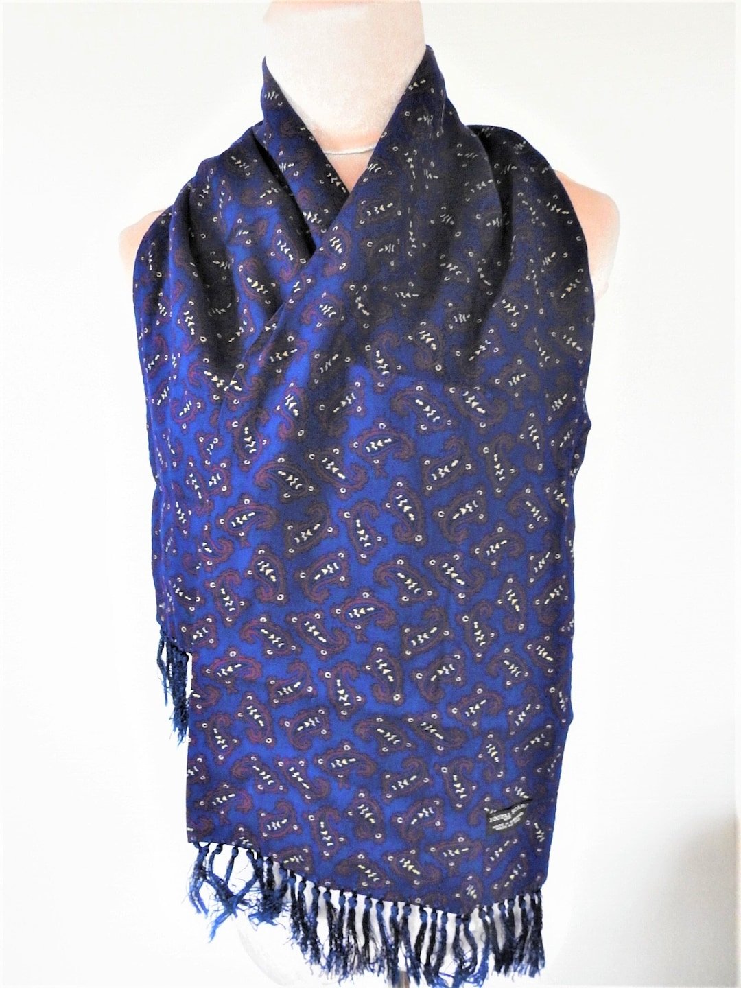 小物 Tootal Scarf Tootal Retro Mod Bordeaux Circle Border Silk Scarf