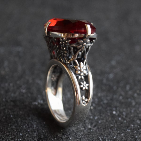 Medieval Ring, Silver Garnet Ring Vintage, Edwardian Ring
