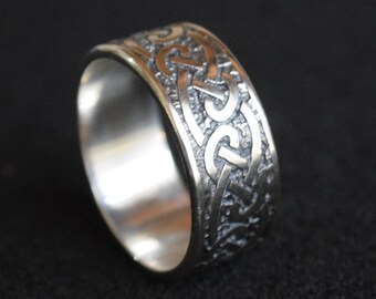 Vintage style celtic band, Celtic ring, Unique celtic wedding band, Wide silver ring, Unusual wedding band