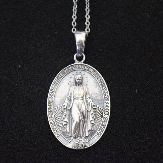 Silver virgin hotsell mary necklace