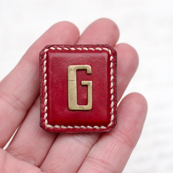 Initial Letter G Dress Clip - Brass on Red leather Clip Brooch or Fur Clip - Agrippa Depose Clips - Vintage Jewellery Accessories
