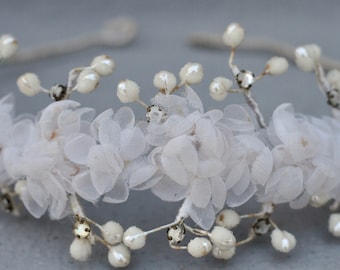1940s Bridal Tiara – White Blossoms, Pearls, Rhinestones Wedding Crown