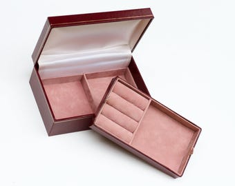 Vintage Burgundy Travel Jewelry Box – Miniature Ring Case