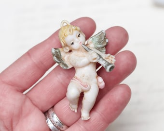 Vintage Celluloid Christmas Angel Ornament – Trumpet Cherub (60mm)
