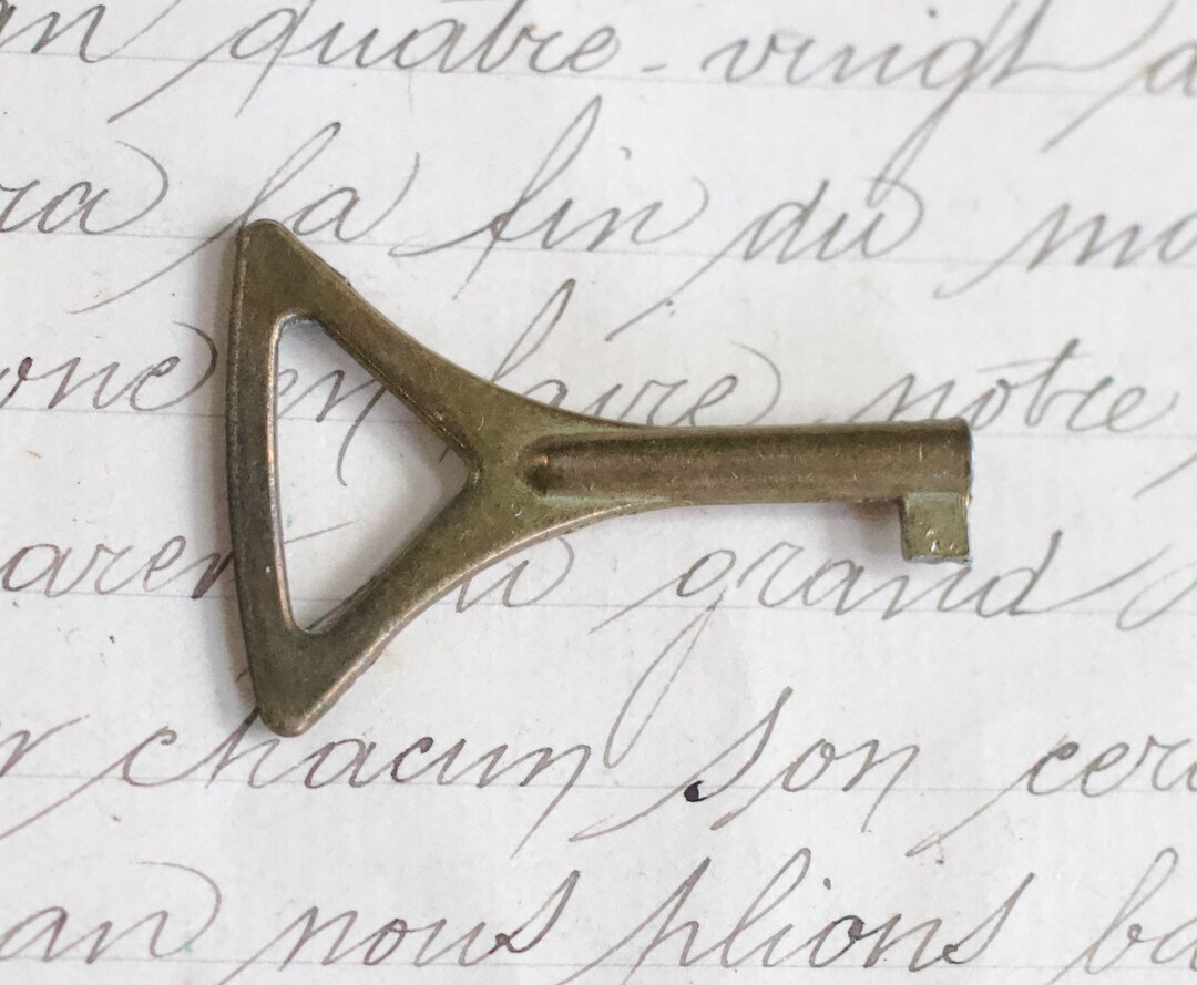 Art Deco Small Key in Brass Pretty Small Skeleton Etsy