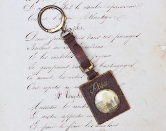 Pisa Souvenir Keyring in leather with Sepia Picture - Vintage Keychain souvenir from Italy