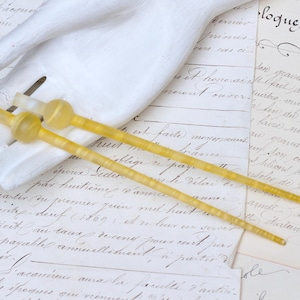 Pair of Hair Sticks in Yellow - Set of 2 Long Hair Pins Lemon Marble Celluloid - 90s Vintage Accessories - NOS