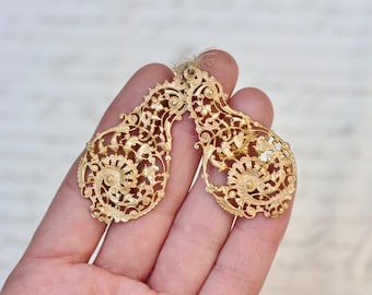 Vintage Gold Tone Filigree Paisley Pendants – Set of 2 Steampunk Findings (50mm)