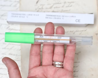 Vintage Medical Thermometer in Green Lid Case - New Old Stock - Thermometers Large Scale Celsius