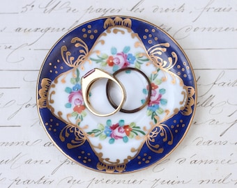 Vintage Paris Royal Porcelain Ring Dish – Navy Blue Gilt Floral Trinket Dish
