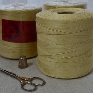 Große Spule 25/3 Seil Campbell&#39;s Irish Linen Garn 1980er Jahre, 500g