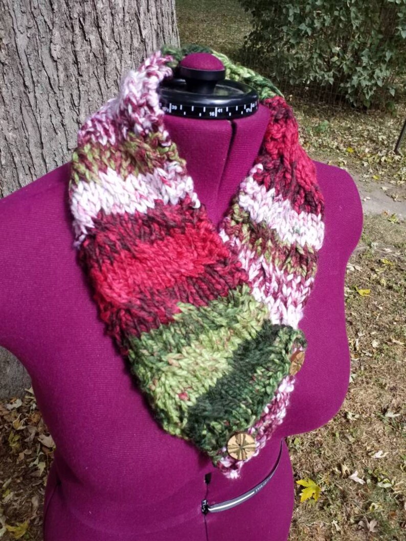 candy button scarf