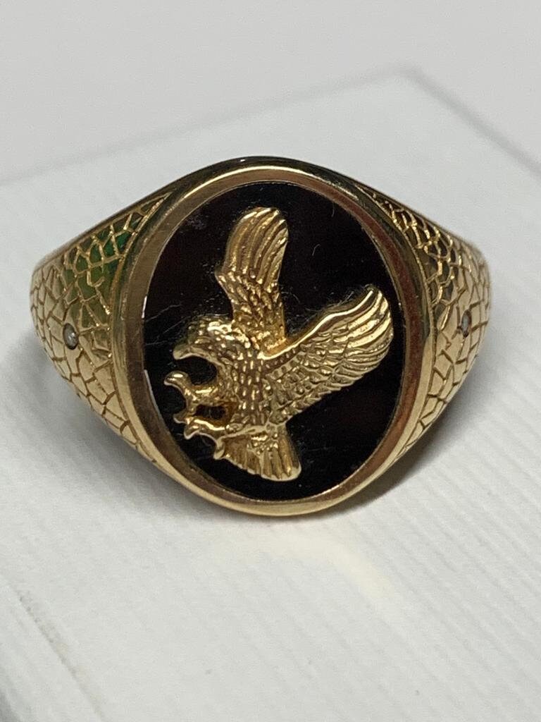 Men's Black Onyx Eagle Signet Ring 10K Yellow Gold - Diamond Accent - Vintage Estate Ring