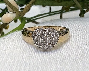 Vintage Estate 1/4ct Diamond Pave Heart Shaped Cluster Head 10K Yellow Gold Ring Size 7