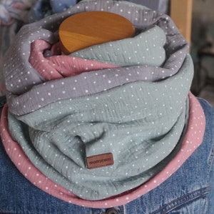 Loopschal Pünktchen grau weiß Loop Pünktchen grün weiß & rosa weiß
